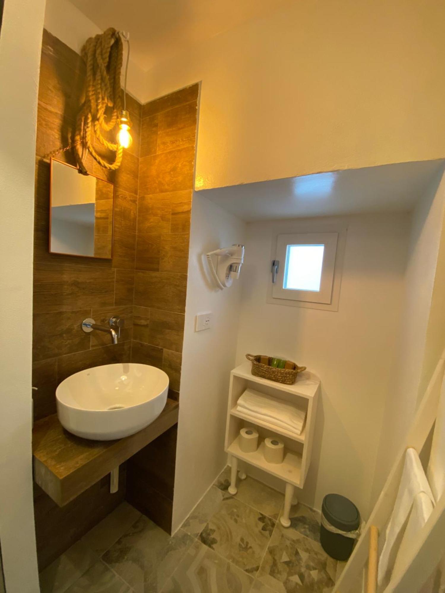 A Casa Del Console Apartment มันเฟรโดเนีย ภายนอก รูปภาพ