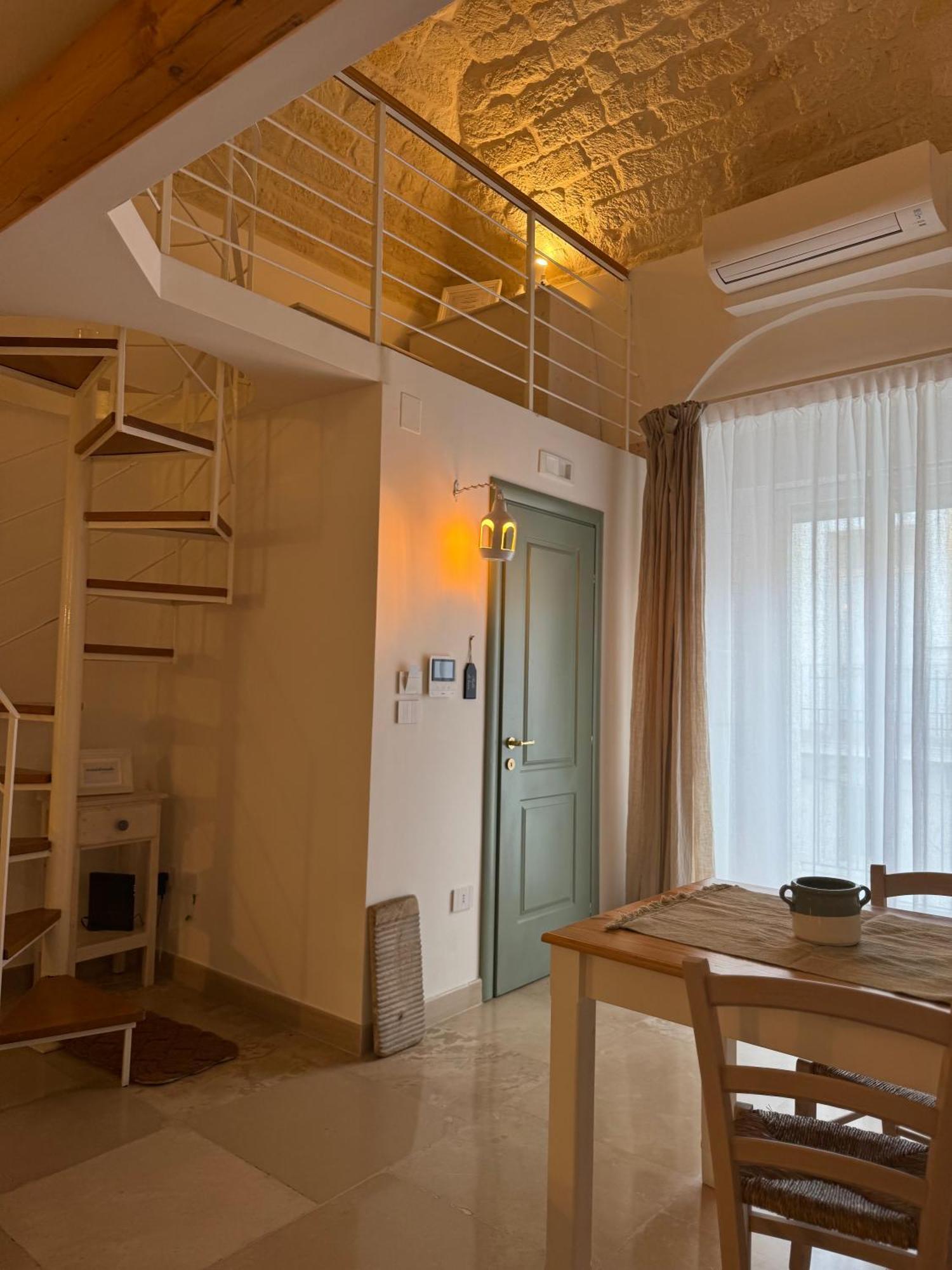 A Casa Del Console Apartment มันเฟรโดเนีย ภายนอก รูปภาพ